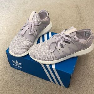 Adidas tubular women’s tennis does